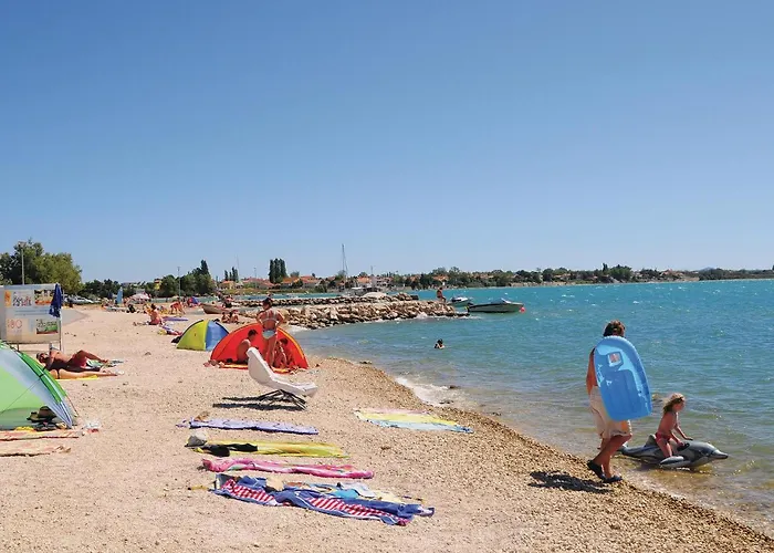 아파트 2 Bedroom Stunning In *